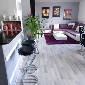 https://holiday-home-livada.hotels-in-ljubljana.com